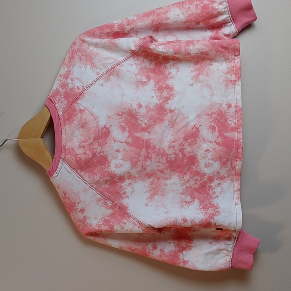 Levi's Girl's Tie Dye Cropped Sweatshirt - Picture 2 of 5
